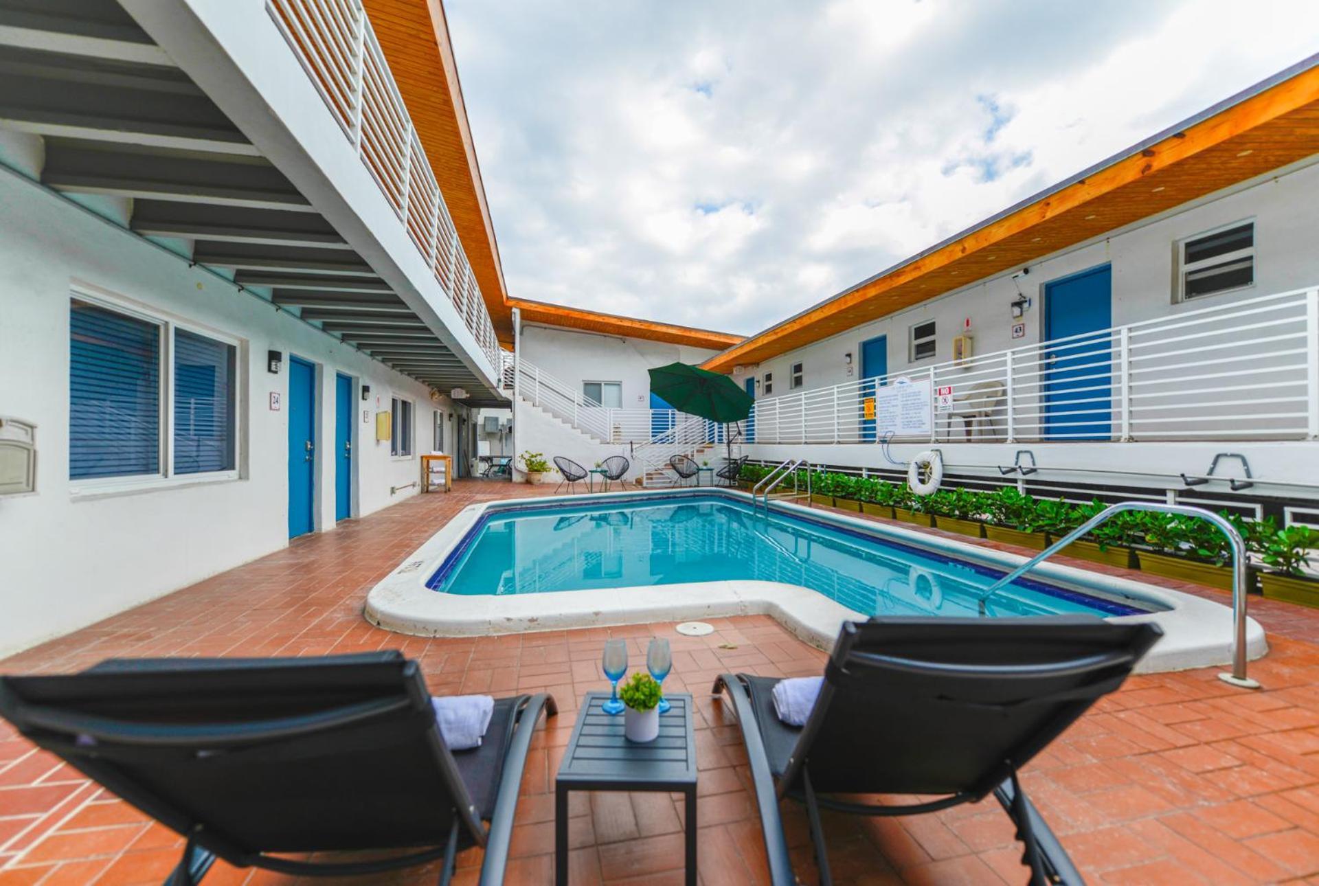 Fantastic Studio At The Beach With Parking&Pool - M43 Hollywood Buitenkant foto